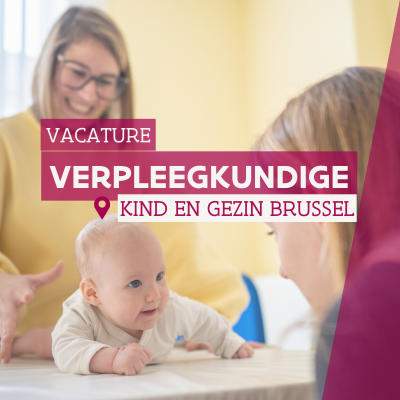 Vacature Verpleegkundige Kind en Gezin Brussel, ouder komt met baby op consultatie bij Kind en Gezin verpleegkundige