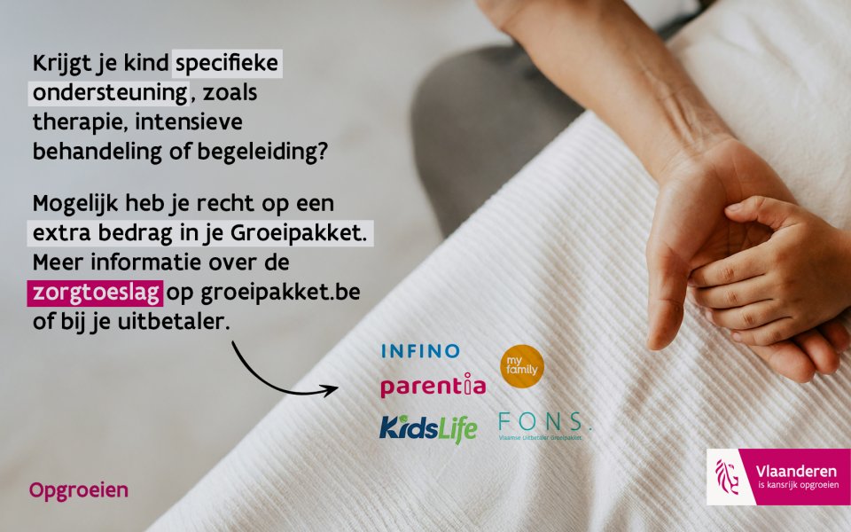 kinderhand in volwassenhand met verwijzing naar zorgtoeslag