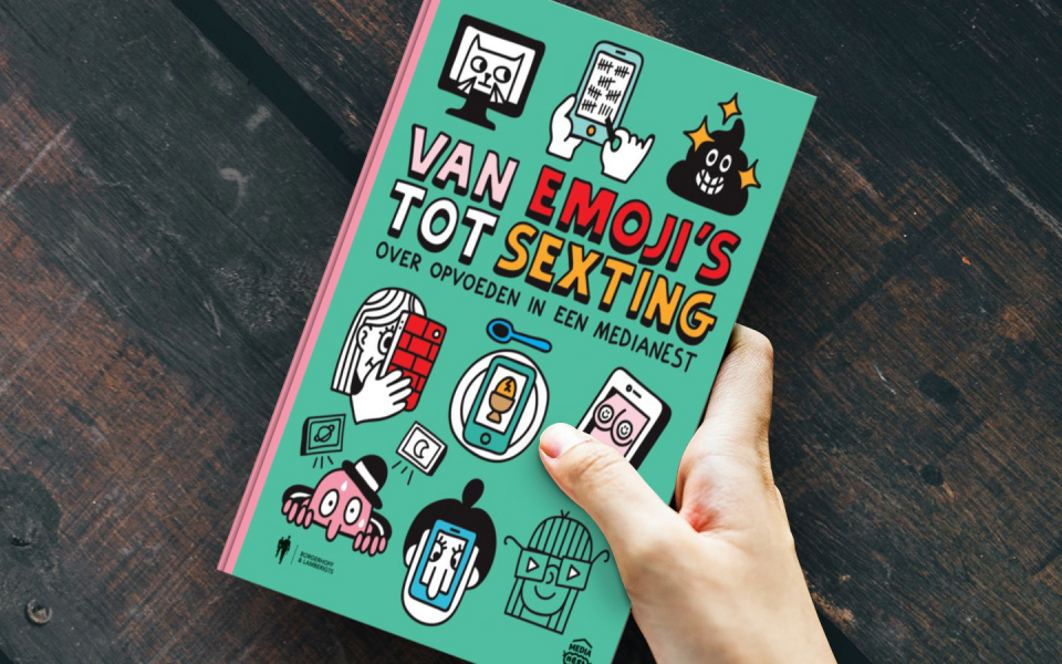Cover boek Mediawijs Van emoji's tot sexting