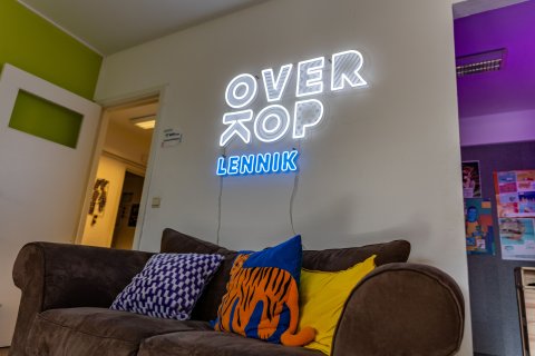 Overkop Lennik woonkamer